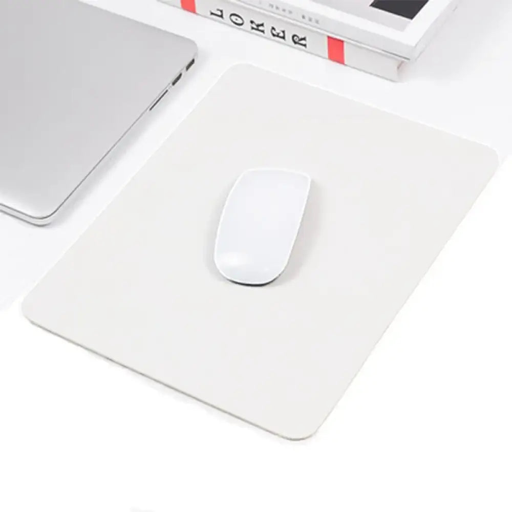 tapis de souris blanc usé à remplacer - TapisSouris.com