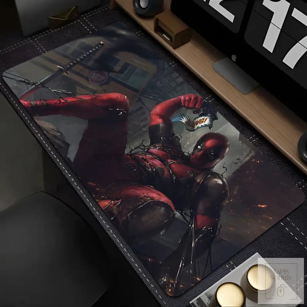 Tapis de Souris XXL Deadpool - 22 / 60x30cm x 2mm